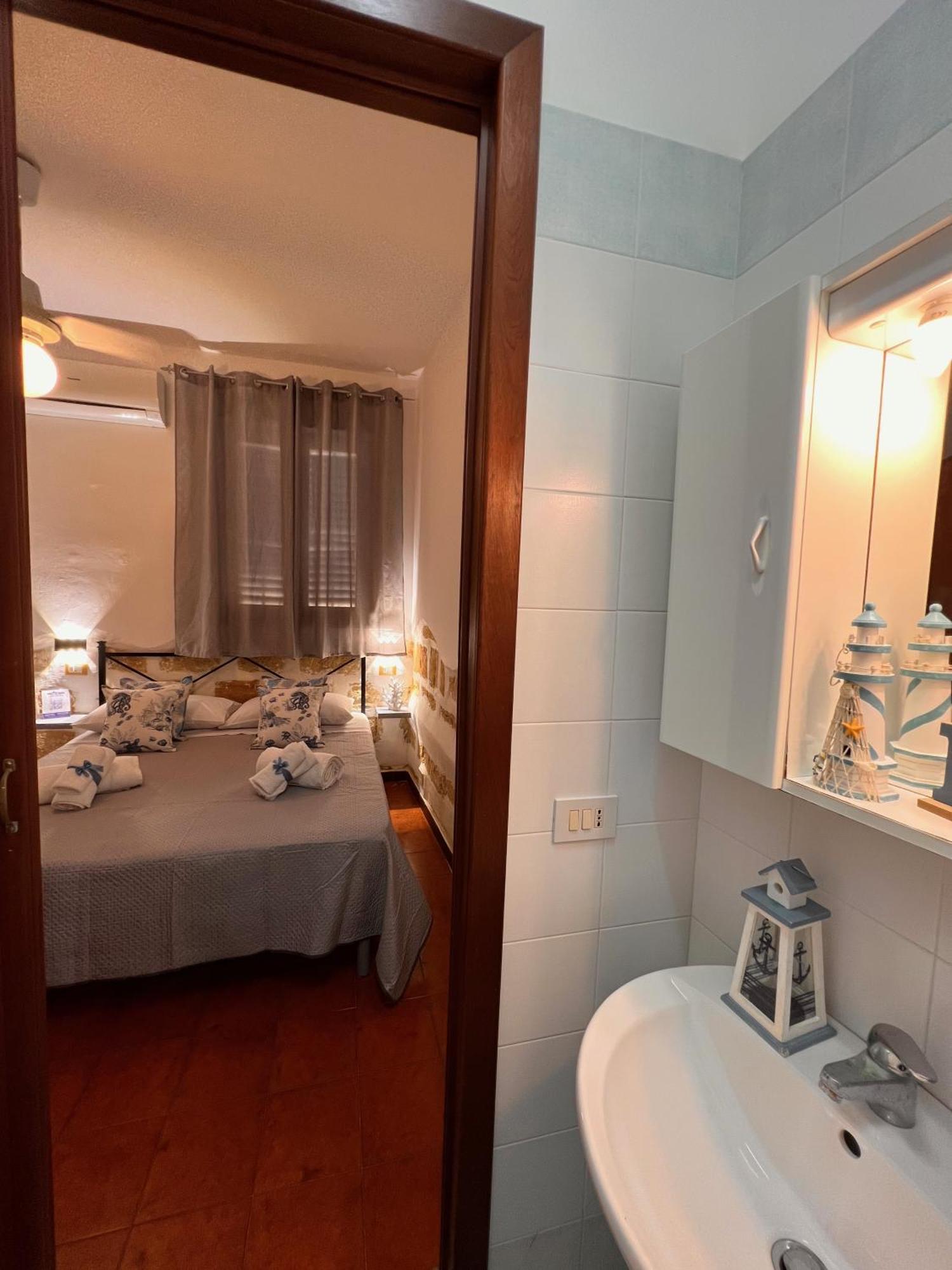 Celeste Rooms Сан-Вито-Ло-Капо Экстерьер фото