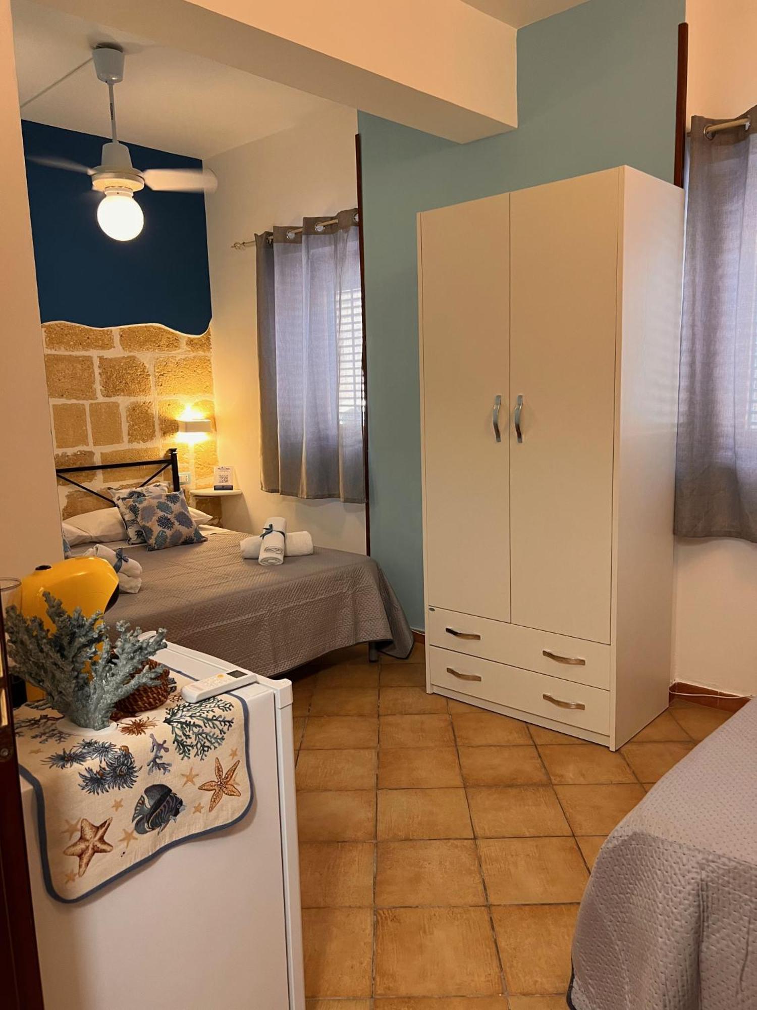 Celeste Rooms Сан-Вито-Ло-Капо Экстерьер фото