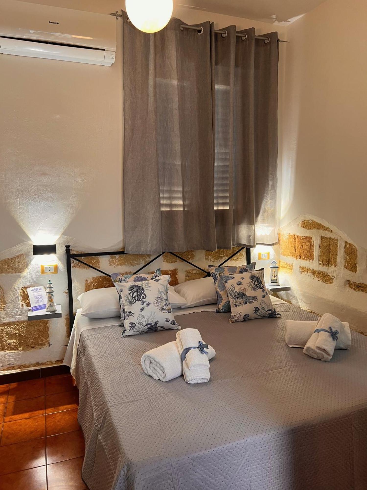 Celeste Rooms Сан-Вито-Ло-Капо Экстерьер фото